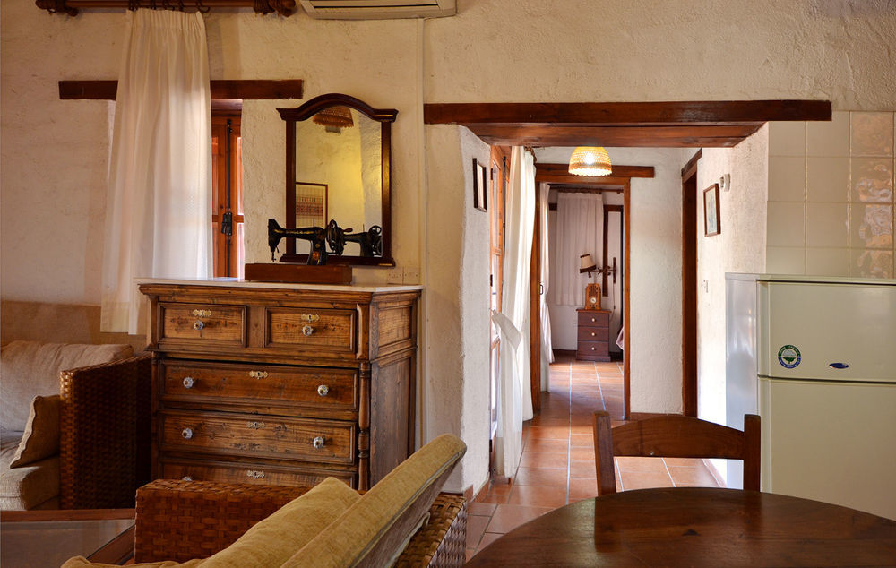 Linos Inn Какопетрия Экстерьер фото